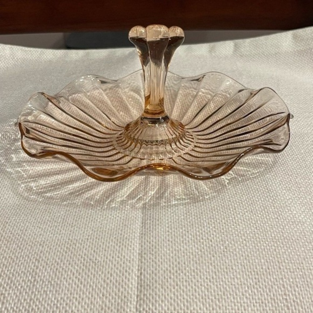 Federal Glass Pink Depression Glass Diana Swirl Candy Dish with Handle 6.5 inch